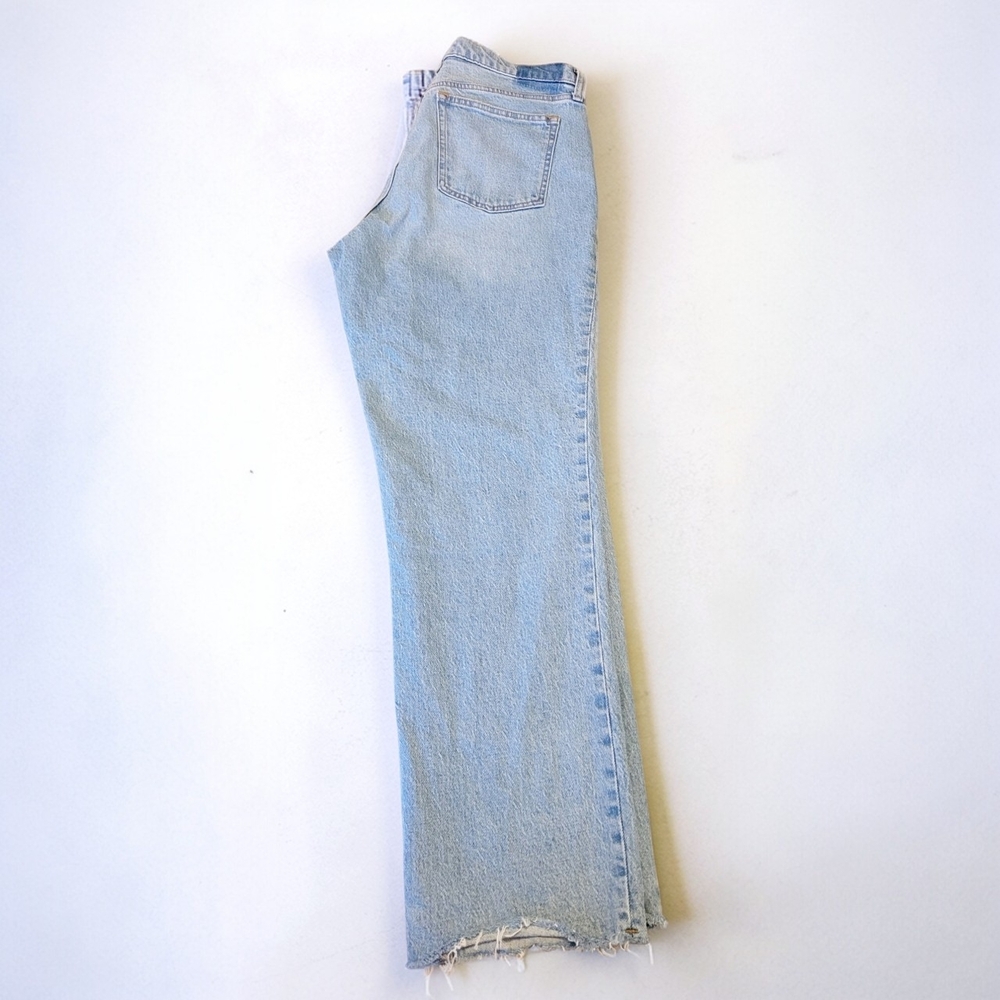 Abercrombie Curve Love 90s Straight Jeans Women’s 30 Mid Rise Light Wash Raw Hem - Picture 2 of 10
